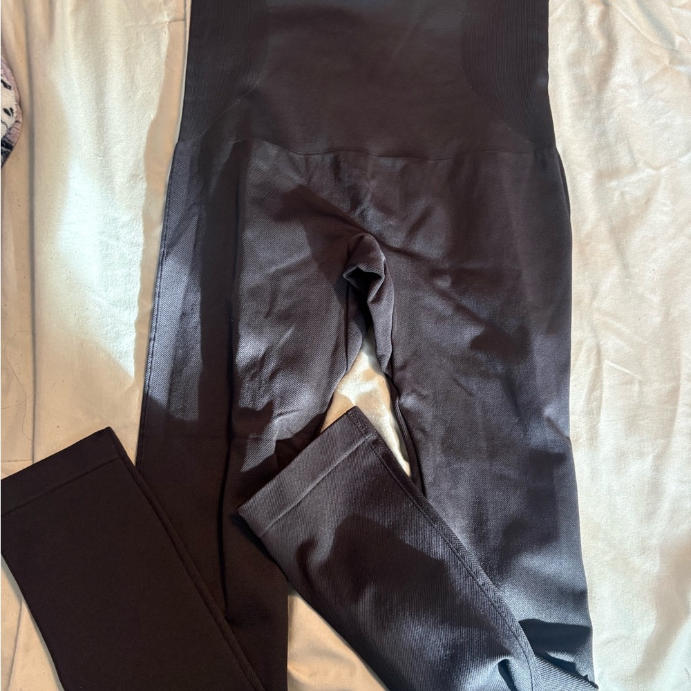 Shapermint Essentials Charcoal Shaping Leggings N… - image 2